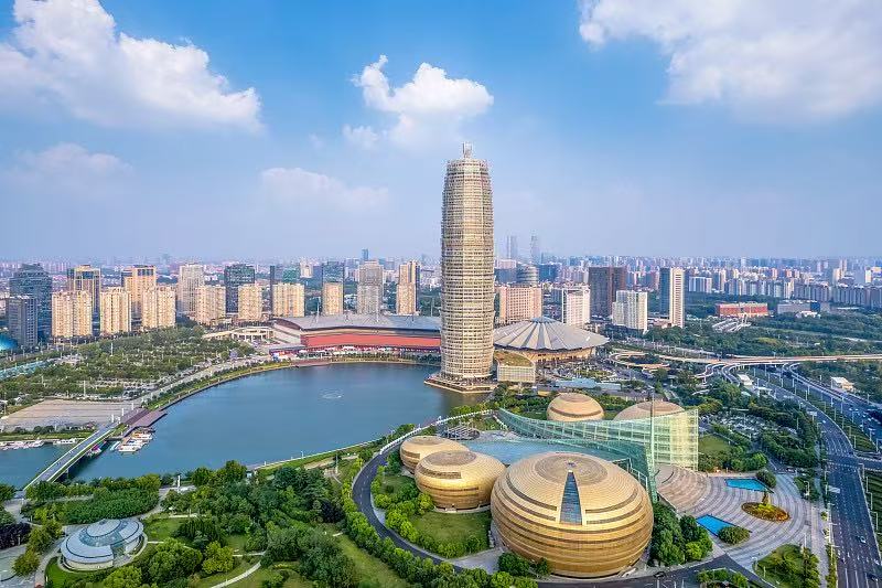 Zhengzhou CBD Big Corn Ruyi Lake skyline